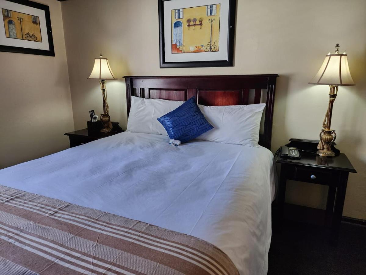 Royal Hotel Ladysmith Ngoại thất bức ảnh