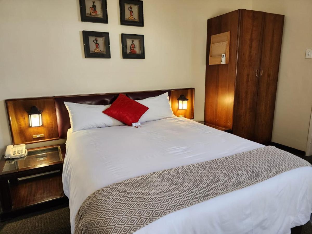 Royal Hotel Ladysmith Ngoại thất bức ảnh