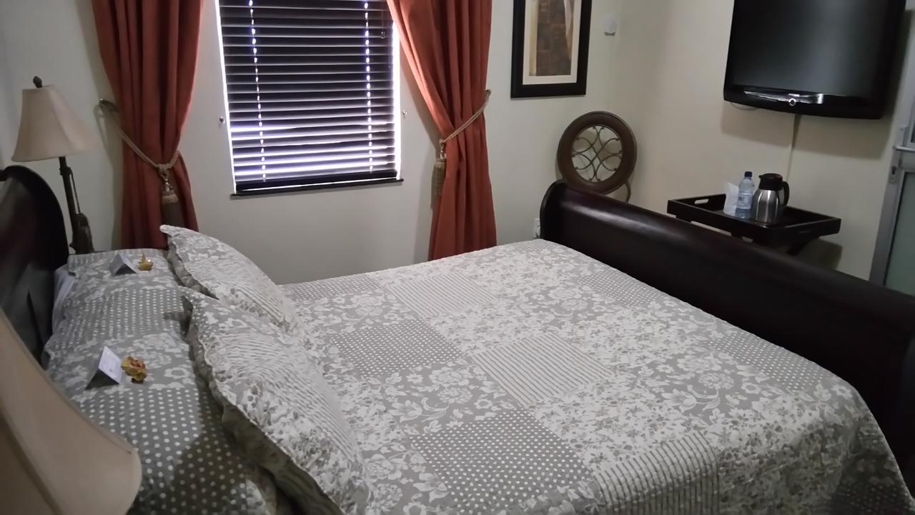 Royal Hotel Ladysmith Ngoại thất bức ảnh
